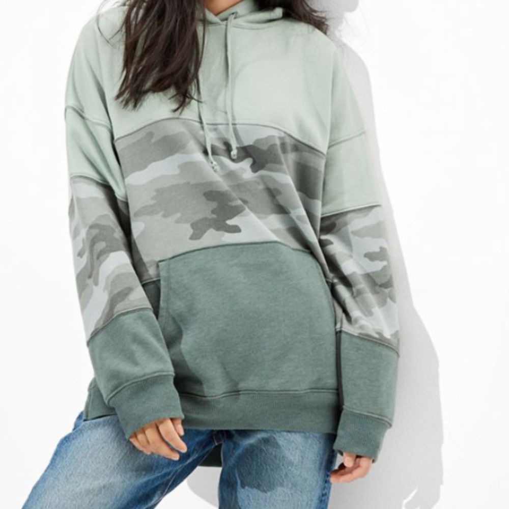 American Eagle Camo Hoodie